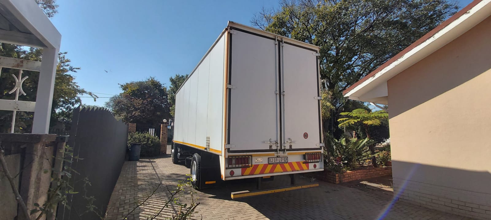 8 Ton Lorry / Truck Rental Truck Hire for hire in Pretoria Gauteng